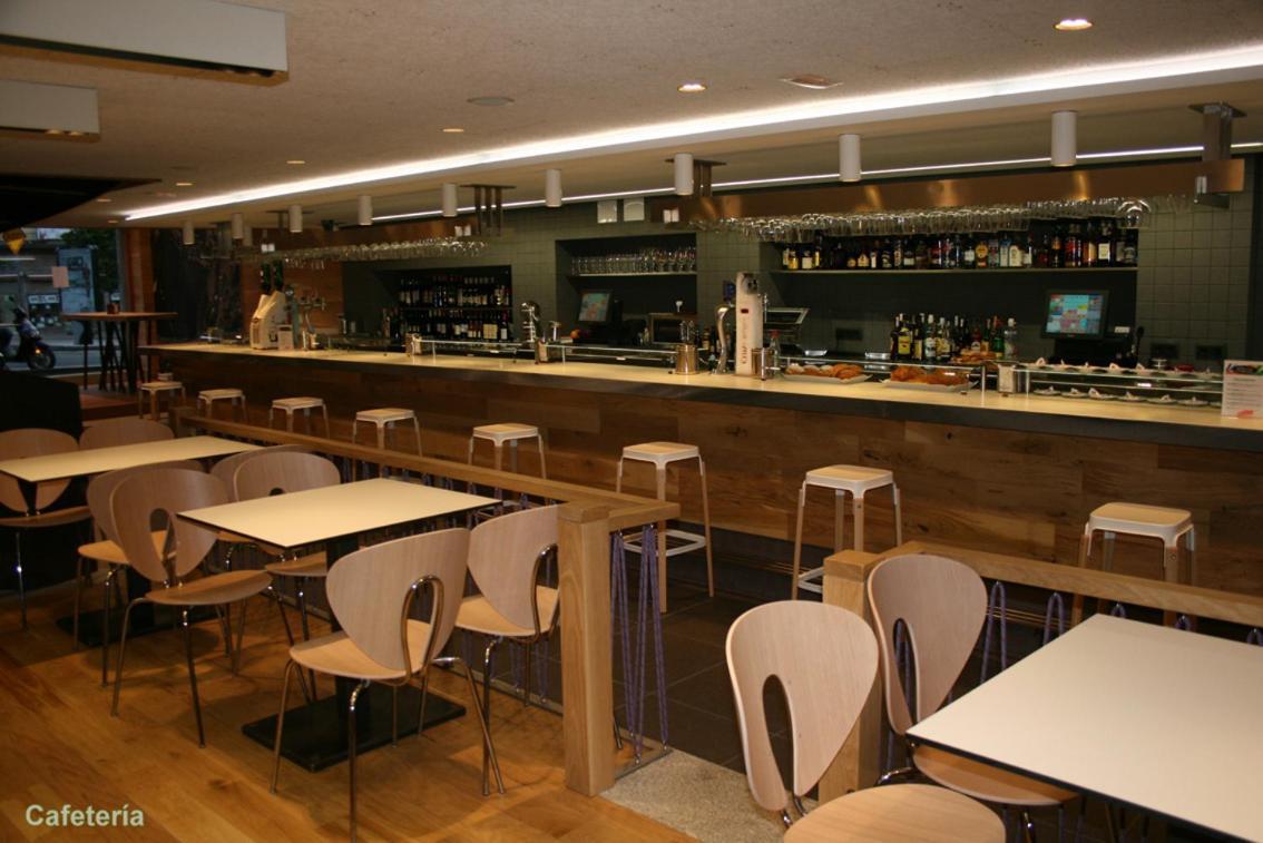 Apartamentos Picos De Europa 桑坦德 外观 照片